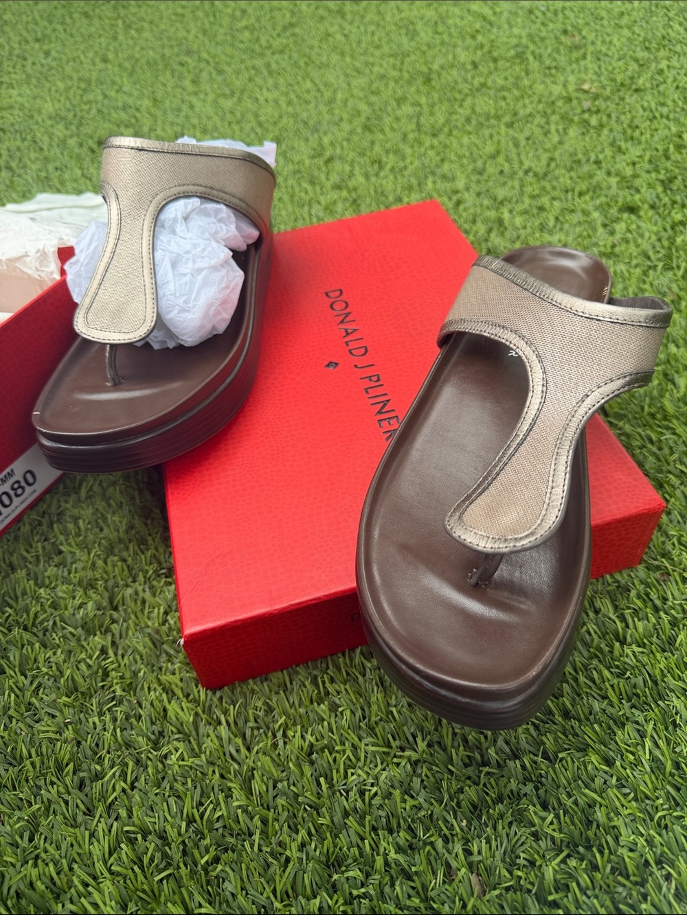 Donald J. Pliner Metallic Taupe Thong Sandals - Brown Footbed